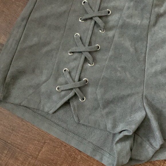 She+Sky suede shorts - Picture 3 of 8